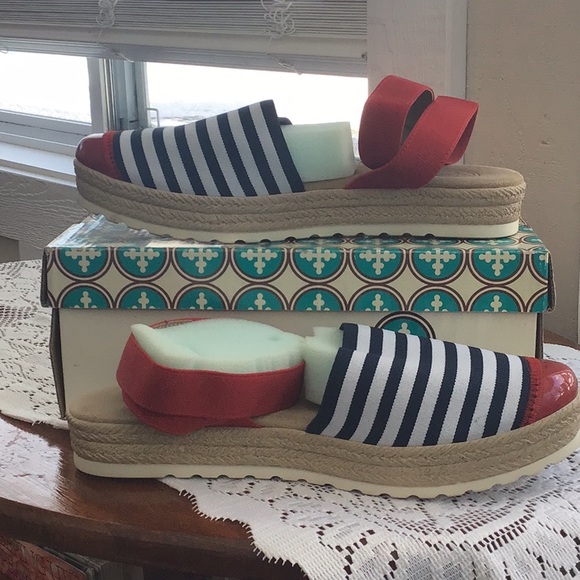 Charleston Red, White & Blue Espadrille Shoes Sz. 10 / 10.5 / 11 - Picture 2 of 5